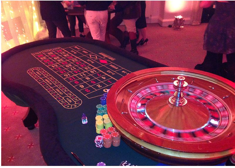 Golden 777 Slots کیسینو میں بکراٹکھیلیں